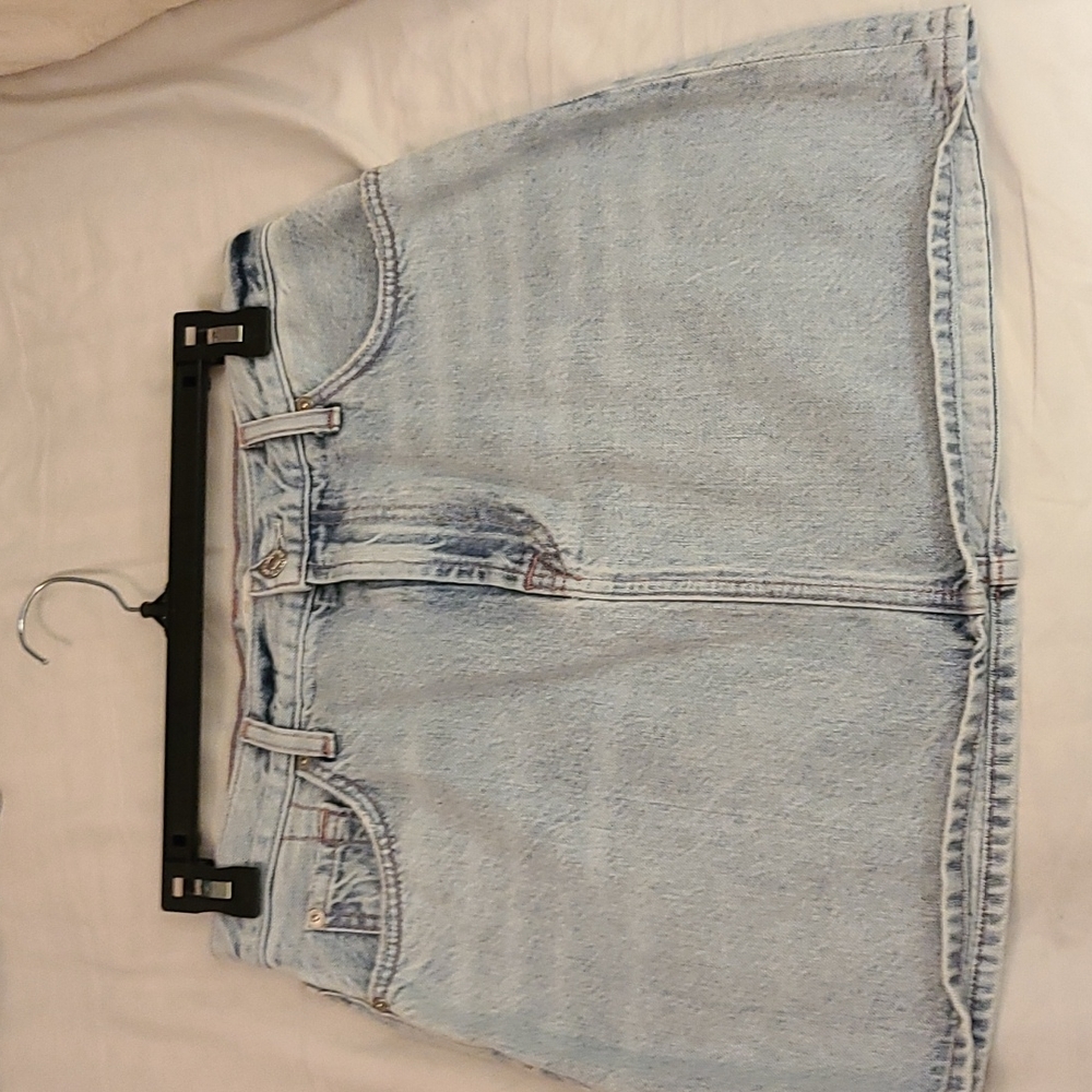 Brand New without Tags. 7 FOR ALL  MANKIND JEAN SKIRT SZ 28